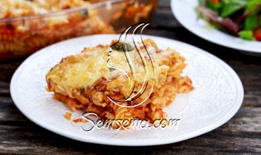 مكرونة بشاميل باللحم المفروم