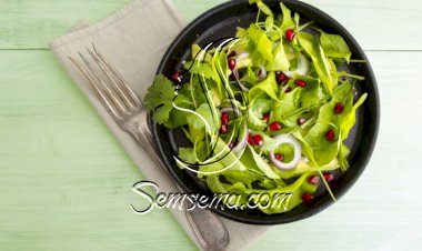 طريقة سلطة الجرجير بالرمان