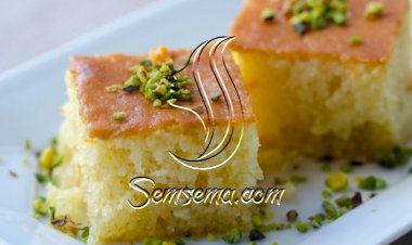 كيك بالهيل وماء الورد