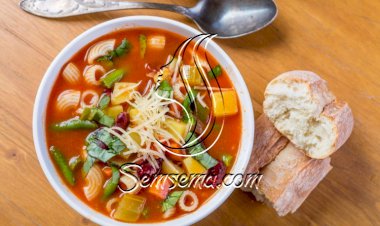 طريقة عمل شوربة المكرونة بالخضار