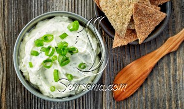 تغميسة الجبن الكريمي