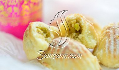 معمول فستق حلبي بالسميد