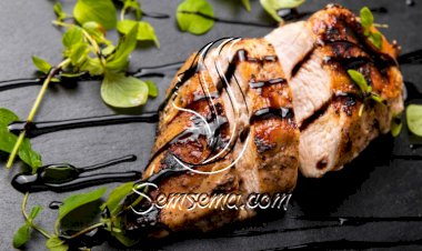 دجاج مشوي بالزعتر ودبس الرمان