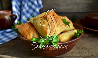 فطائر الدجاج بالجبن