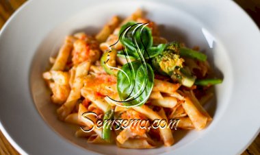 باستا خضار بكريمة الطبخ