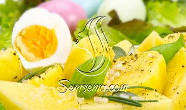 سلطة البطاطس بالبيض