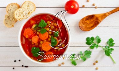 شوربة العدس البني مع الخضار لمقاومة سرطان الثدي