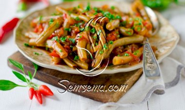 فاصوليا بالزيت