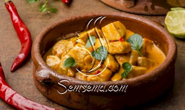 دجاج بالكاري والبطاطا الحلوة