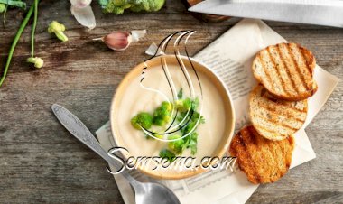 شوربة البطاطس بالبروكلي