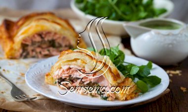 فطيرة مأكولات بحرية بالسبانخ