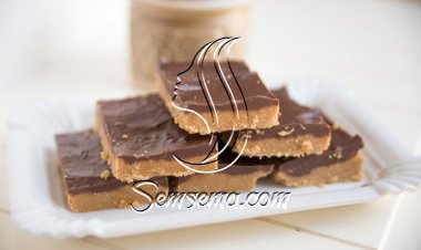 مربعات زبدة الفول السوداني