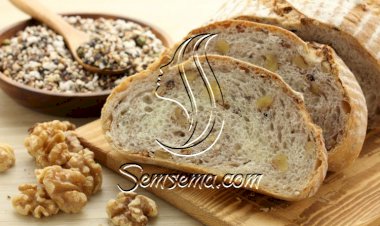 خبز بالجوز والجبن صحي وشهي