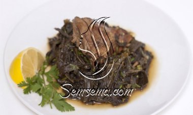 الملوخية باللحمة الشامية