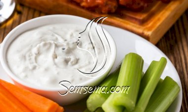 صلصة الجبن بالجوز