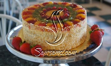 طريقة عمل كيكة الربيع بالفواكه