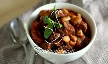 يخنة الفاصوليا البيضاء على الطريقة السورية