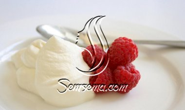 طريقة عمل الكريمة الكثيفة للكيك