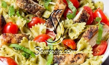 طريق عمل سلطة المكرونة بالدجاج