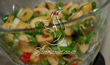 طريقة عمل سلطة الزيتون الاخضر