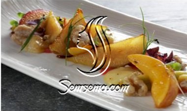 كمبوت الفواكه مع جبنة الكممبير حلى جديد