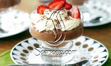 موس الشوكولاته بالكريمة