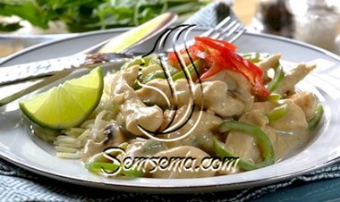 طبق الدجاج الحار بالكريمة والفطر