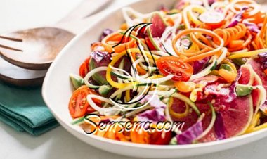 سلطة النودلز بالخضار طريقة التحضير