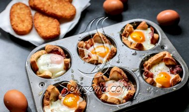 بيض عيون بالفرن بالجبن لذيذة