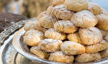 غريبة جوز الهند بالسميد طريقة التحضير