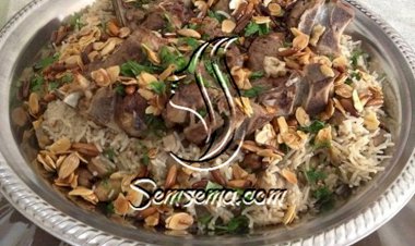 طريقة عمل رز بالفول الاخضر واللحمة على الطريقة السورية