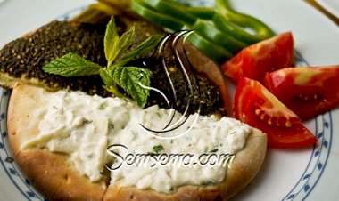 طريقة عمل مناقيش جبن وزعتر الذ طريقة معجنات