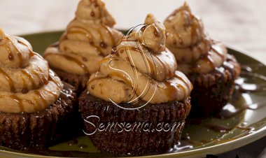 طريقة عمل كب كيك مالح بالكراميل