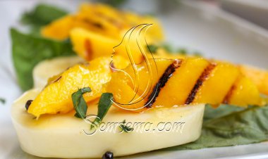 طريقة عمل سلطة الموزاريلا والمانجو