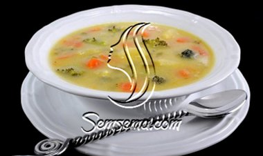 طريقة شوربة الخضار بالجبن اشهر الاكلات الشتوية