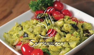 مفركة الكوسا بدون لحمة بالبندورة طريقة سهلة