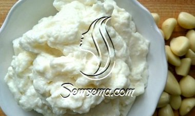 طريقة عمل ثومية بالنشا مثل مطعم البيك