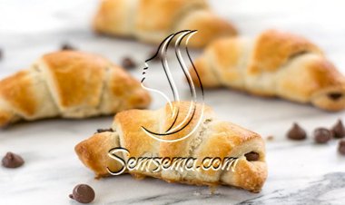 طريقة عمل عجينة الكرواسون الهشة السريعة