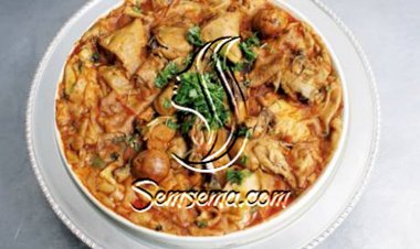 طريقة عمل مرقوق بالدجاج لذيذ و سهل