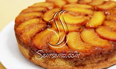 طريقة عمل كيكة الدراق المقلوبة