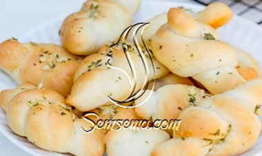 طريقة عمل خبز ايطالي بالثوم