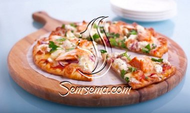 طريقة عمل بيتزا الدجاج المدخن