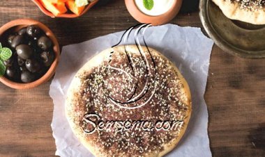 طريقة عمل خبز النان بالزعتر