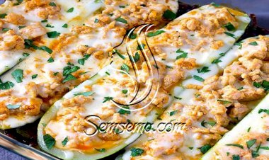 طريقة عمل صينية الكوسى بالدجاج والجبن