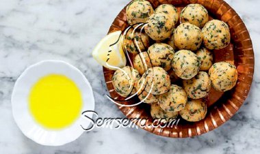 طريقة عمل كبة البرغل بالسبانخ