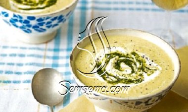 طريقة عمل شوربة الخيار الساخنة