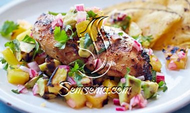 طريقة عمل دجاج حامض حلو بالاناناس