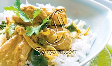 طريقة عمل صالونة دجاج بحليب جوز الهند