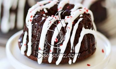 طريقة عمل كيكة الشوكولاته بالنعناع