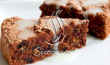 طريقة عمل كيكة بالتمر و اللوز